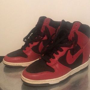 Women’s Nike wedge sneakers